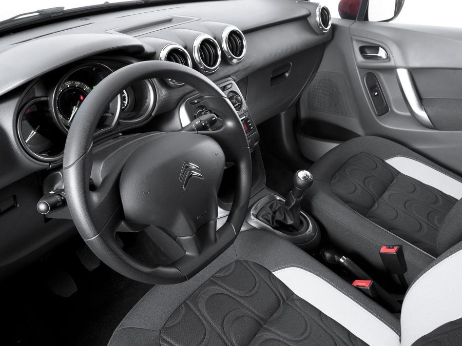  Citroen C3 2012 года  (BR) (фото 11 из 30)